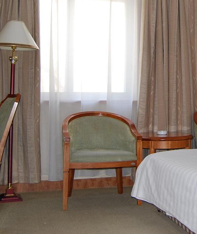 Hami Hotel Номер фото
